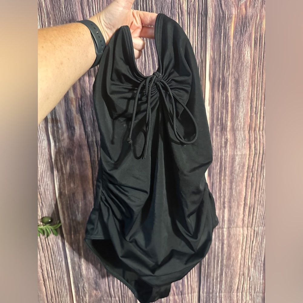Black  One-Piece Swimsuit